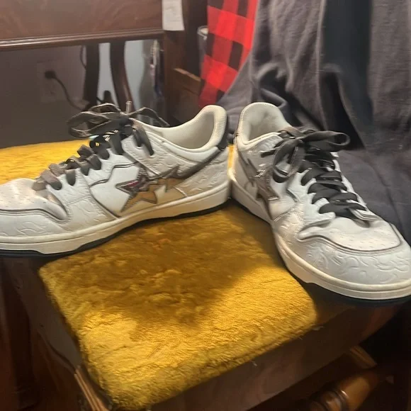 BAPE sk8stas worn well but no damage